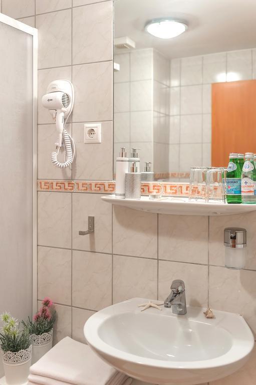 P4W Hotel Residence Szombathely Quarto foto
